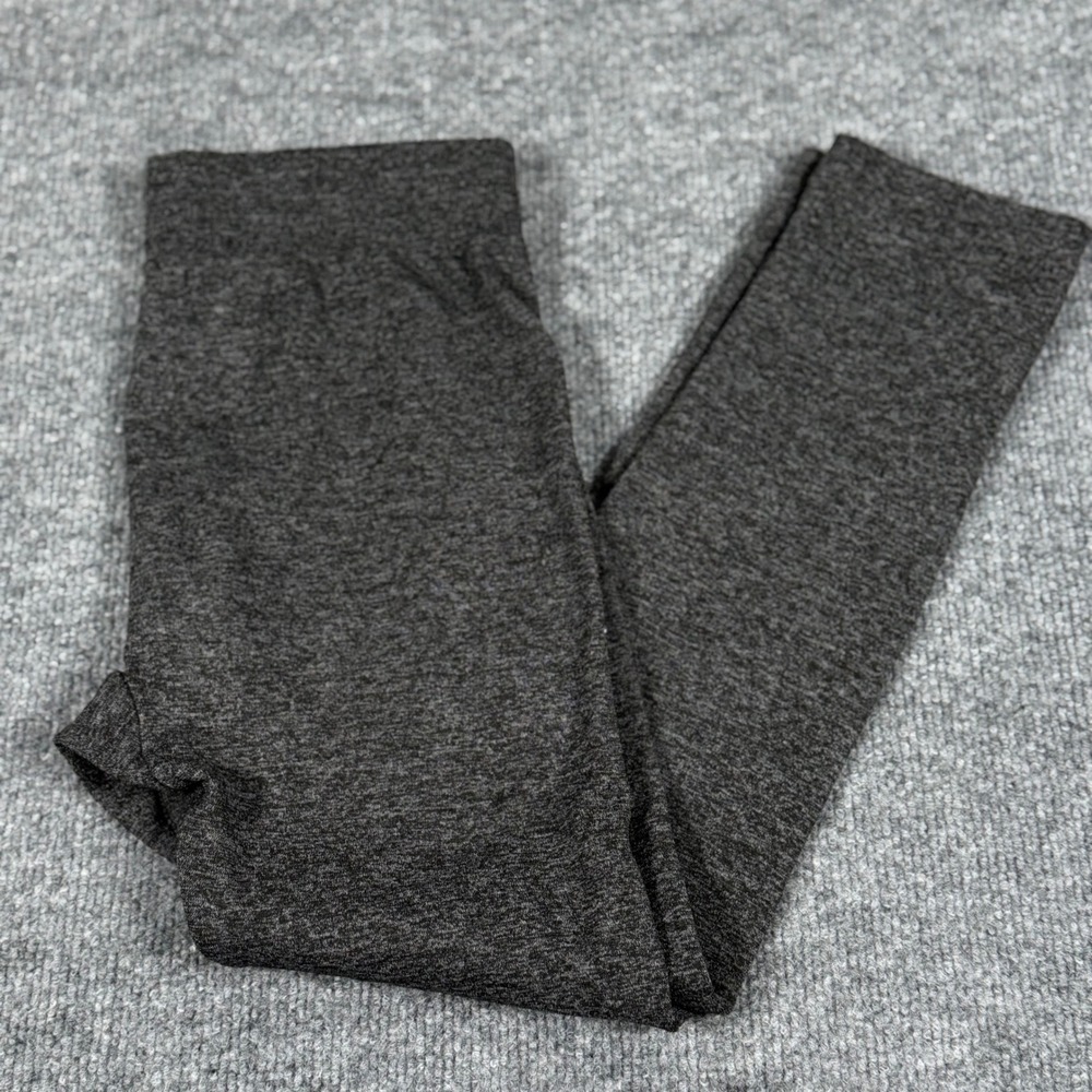 Wallflower M/L Heathered Black Cropped Capri Leggings Stretch Lounge Athleisure